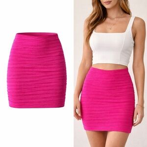 Last Tango | Pink Textured Stretch Mini Skirt | Ruched Knit Bodycon | Size M